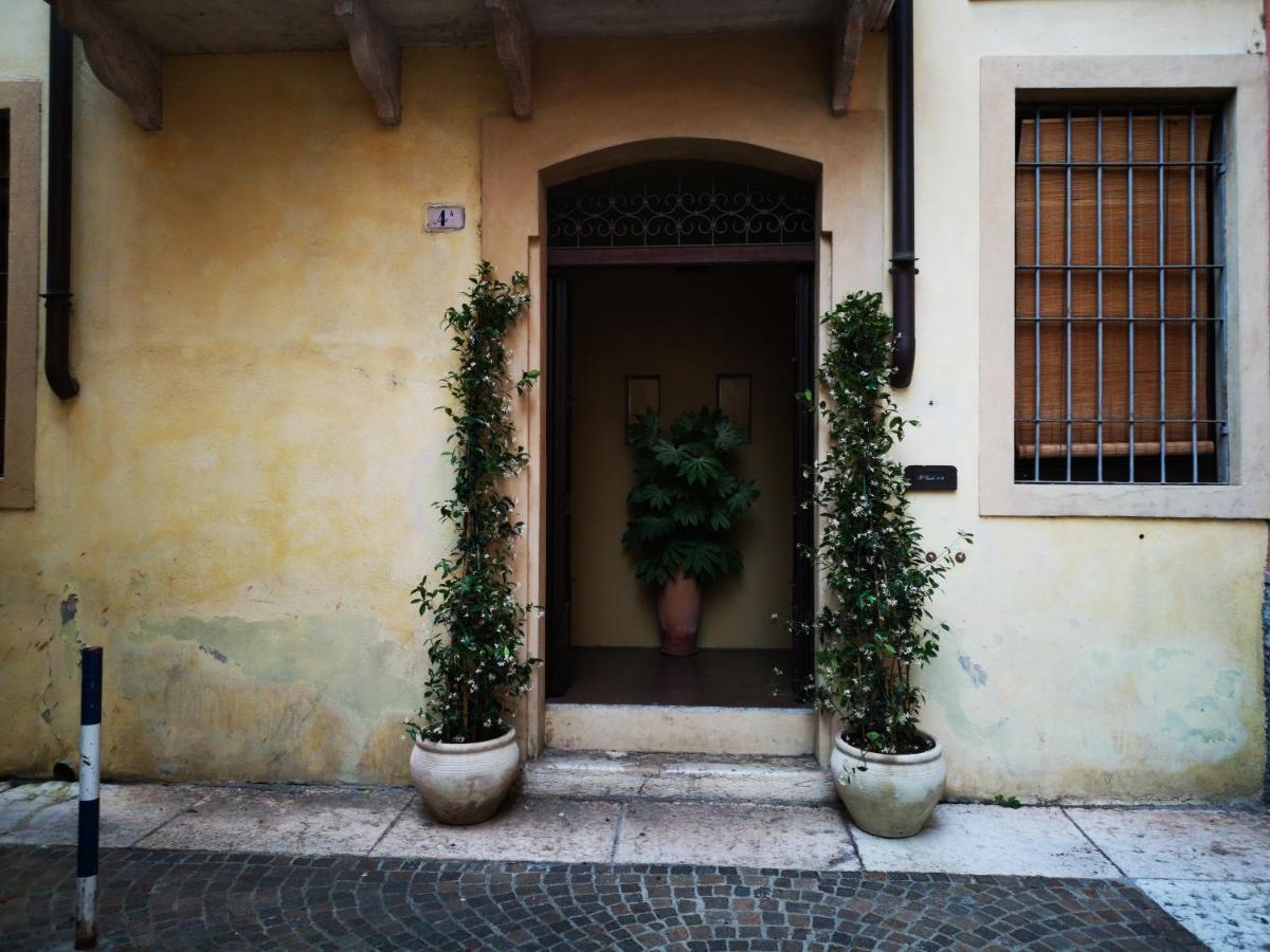 Il Garbo Apartments And Suite ヴェローナ エクステリア 写真